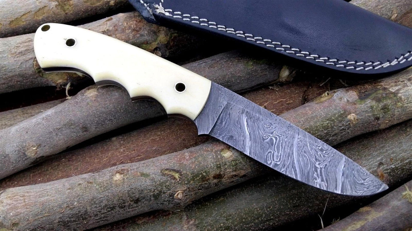 Custom Handmade Damascus Hunters Knife with Leather Sheath