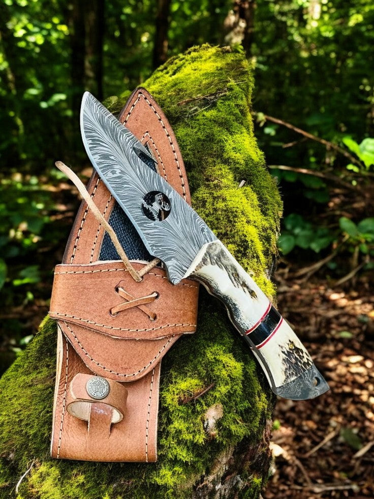 Handmade Deer Guthook Knife – 5" Feather Damascus & Antler Handle