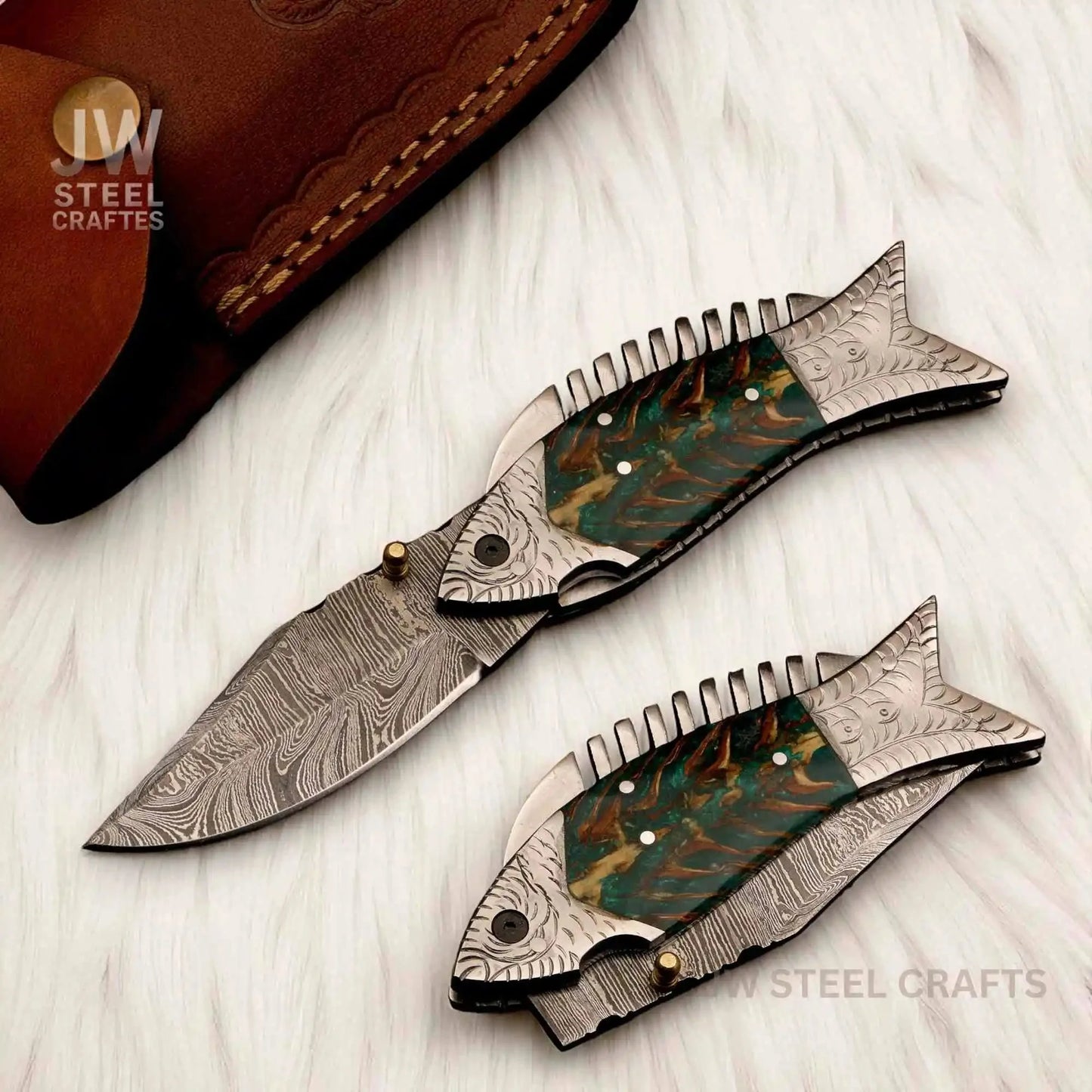 Handmade Damascus Folding Knife with Green Pinecone Resin Handle