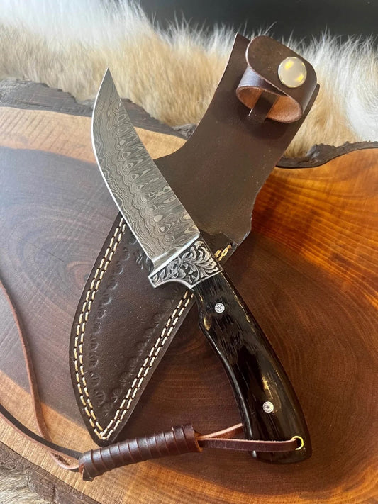 Custom Handmade Damascus Hunting Skinning Knife with Sheep Horn Handle and Engraved Steel Guard