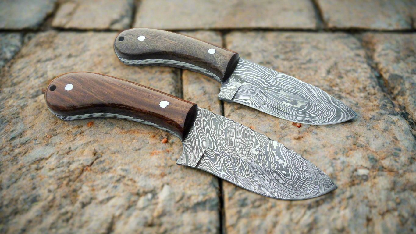 Premium Damascus Steel Drop Point Skinning Knife – 7 Inch Overall Length with Walnut and Rosewood Handle