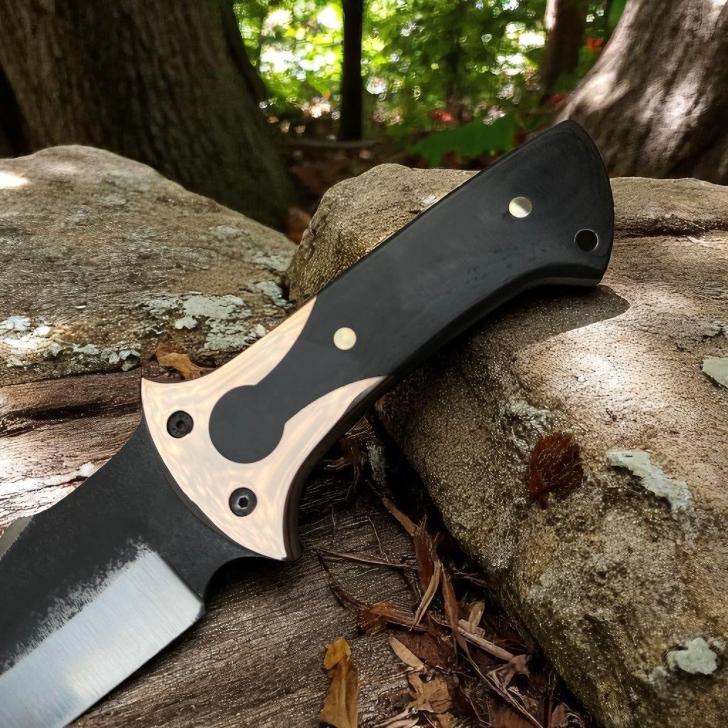 Premium 11″ D2 Steel Full‑Tang Hunting Knife | Satin-Finish, G10 Handle, Leather Sheath