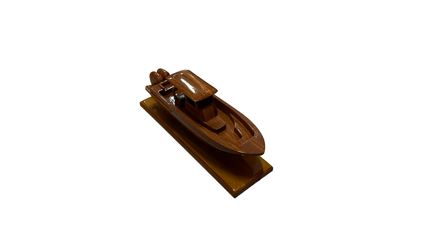 Scout 330 Mahogany Wood Desktop Model